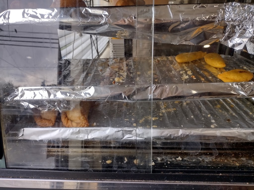La Antioqueña | bakery | 3023 W Waters Ave, Tampa, FL 33614, USA | 8139317257 OR +1 813-931-7257