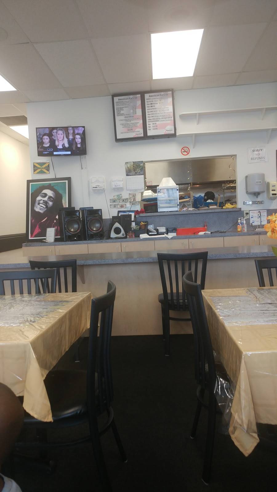 Jamerican Jerk Center | restaurant | 6015 N Teutonia Ave, Milwaukee, WI 53209, USA | 4144627000 OR +1 414-462-7000