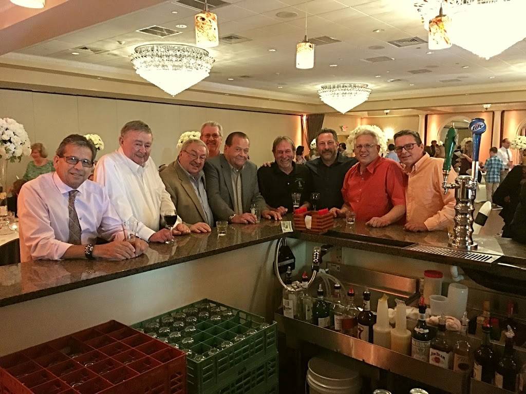 Donovans Bar & Restaurant & Grill | restaurant | 1900 NJ-70, Manchester Township, NJ 08759, USA | 7326570006 OR +1 732-657-0006