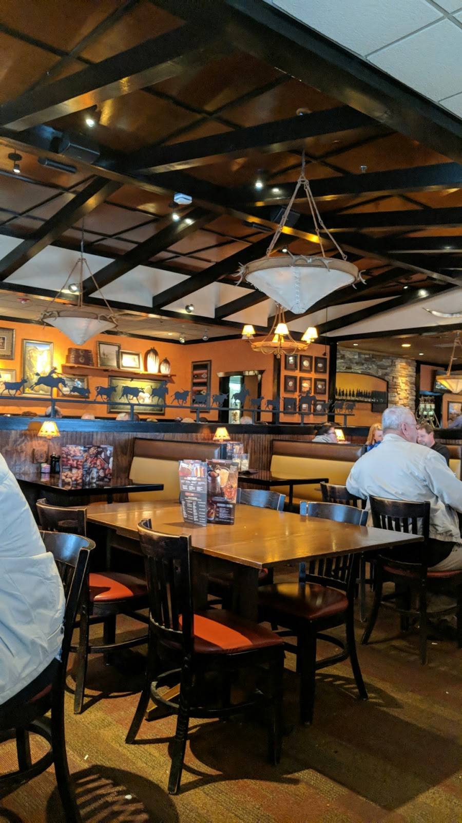 LongHorn Steakhouse | meal takeaway | 31 Conley Rd, Columbia, MO 65201, USA | 5738743000 OR +1 573-874-3000