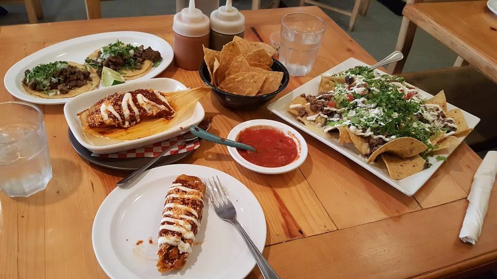 Tacos Tequilas | restaurant | 2919 N Milwaukee Ave, Chicago, IL 60618, USA | 7732789901 OR +1 773-278-9901