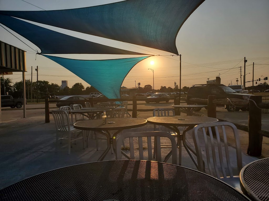 El patio mexican restaurant | restaurant | 2020 N Baltimore St, Kirksville, MO 63501, USA | 6609569239 OR +1 660-956-9239