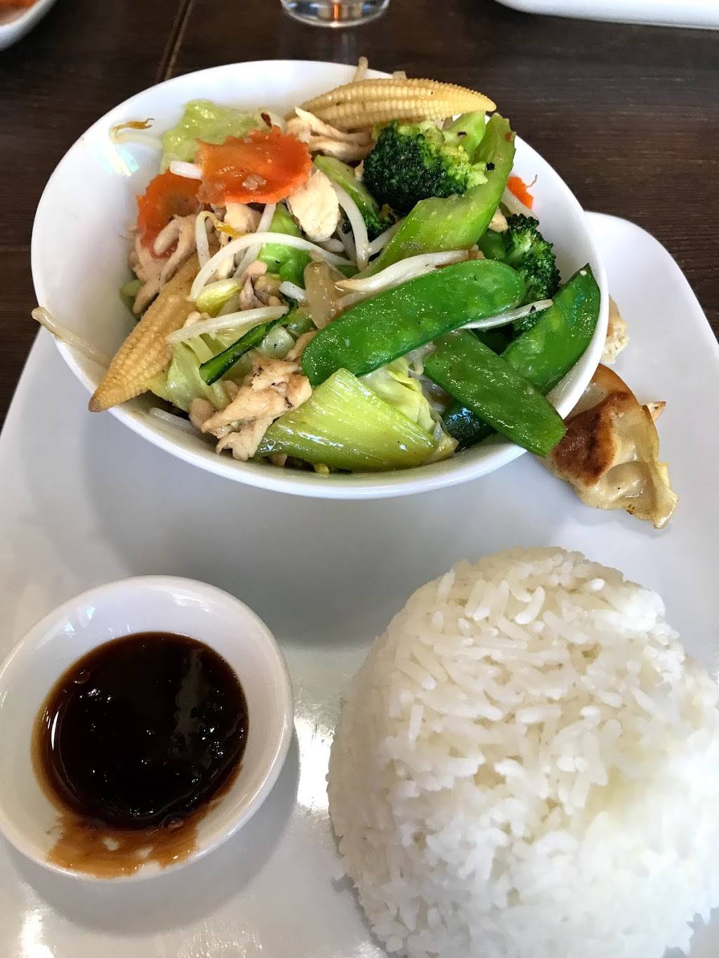 Thai Dishes | restaurant | 1015 N Sepulveda Blvd, Manhattan Beach, CA 90266, USA | 3105464147 OR +1 310-546-4147