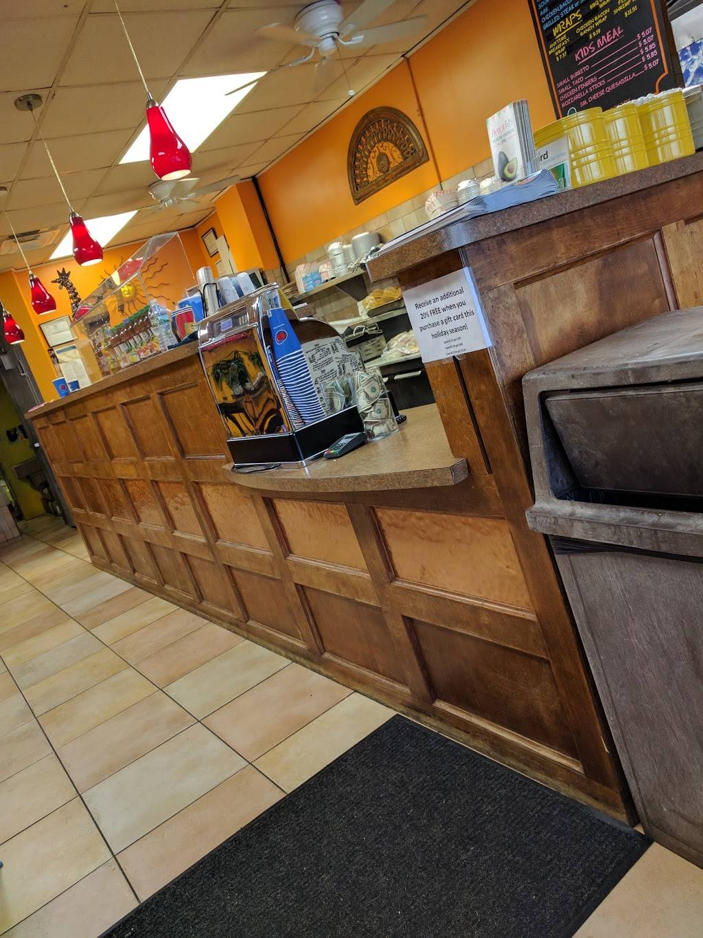 Avocados | restaurant | 955 Montauk Hwy, Bayport, NY 11705, USA | 6314196333 OR +1 631-419-6333