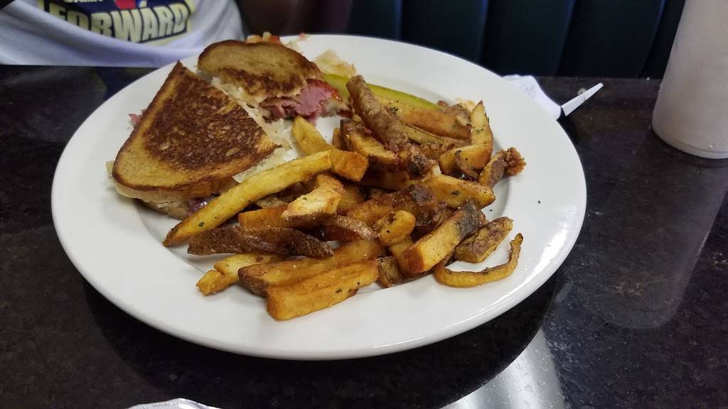 Lunch on Main Street | restaurant | 3569 Main St, College Park, GA 30337, USA | 4047619214 OR +1 404-761-9214