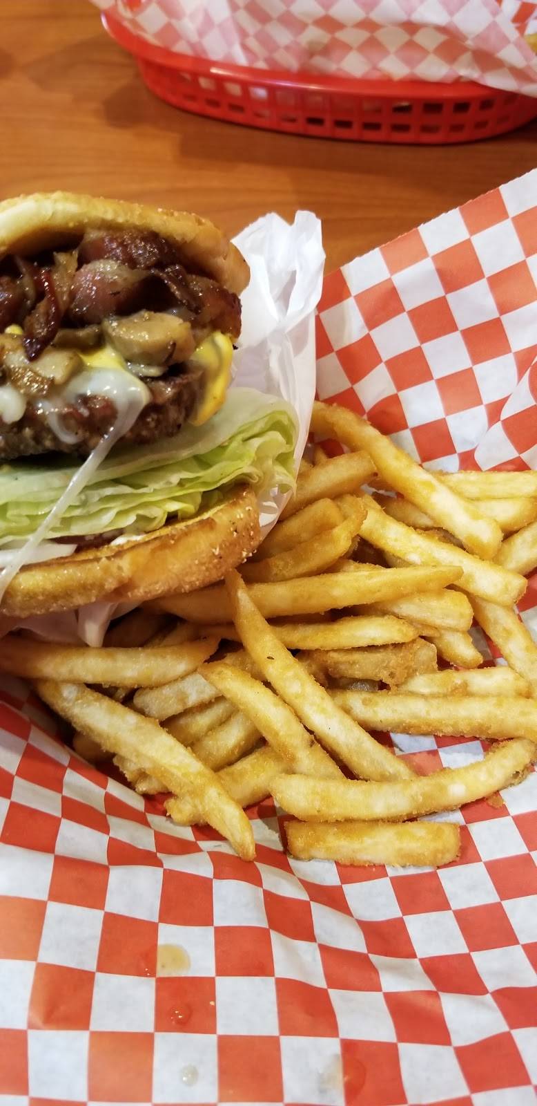 Monster Burgers | restaurant | 1703 S 324th St ste a, Federal Way, WA 98003, USA | 2538159863 OR +1 253-815-9863