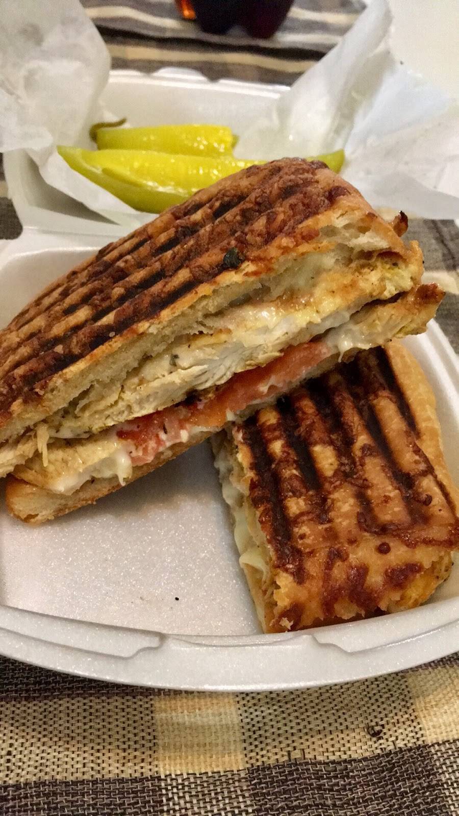 Dolce Vita Cafe | cafe | 1698 Commonwealth Avenue, Boston, MA 02135, USA | 6172322380 OR +1 617-232-2380