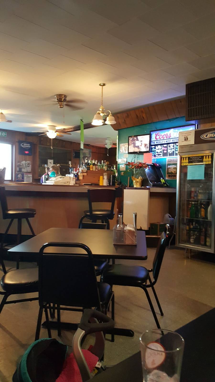 Doyles Moon Saloon | restaurant | 111 County Rd O, Mosinee, WI 54455, USA | 7156936333 OR +1 715-693-6333