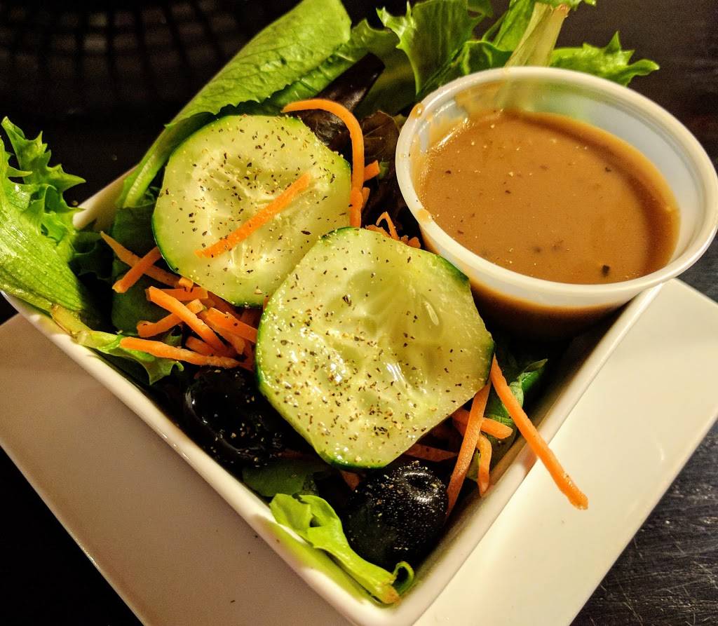 San Gennaro | restaurant | 7053, 22 E Main St, Bristol, CT 06010, USA | 8602617791 OR +1 860-261-7791