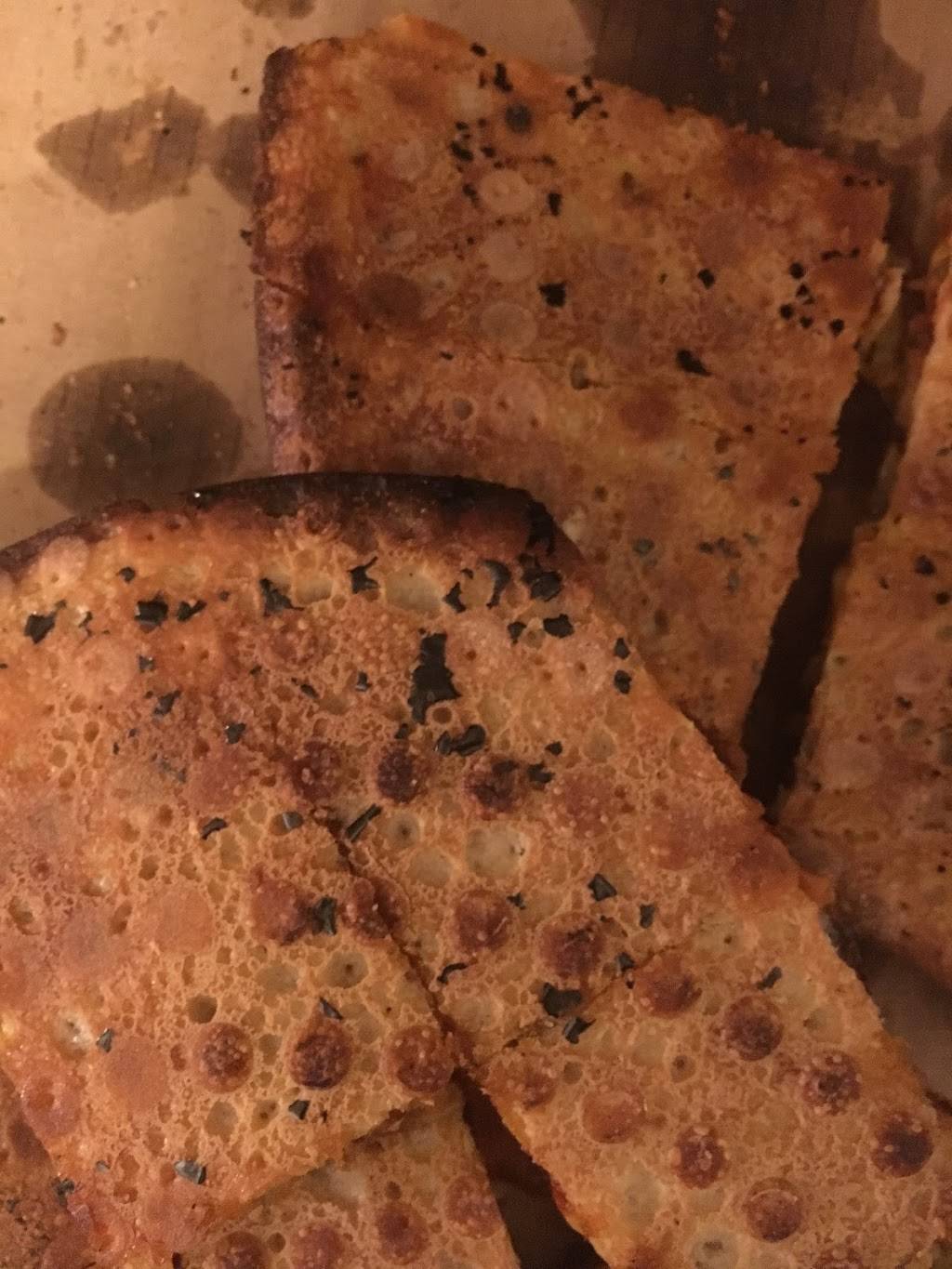 Reds Savoy Pizza | restaurant | 8508 MN-7, St Louis Park, MN 55426, USA | 9525008027 OR +1 952-500-8027