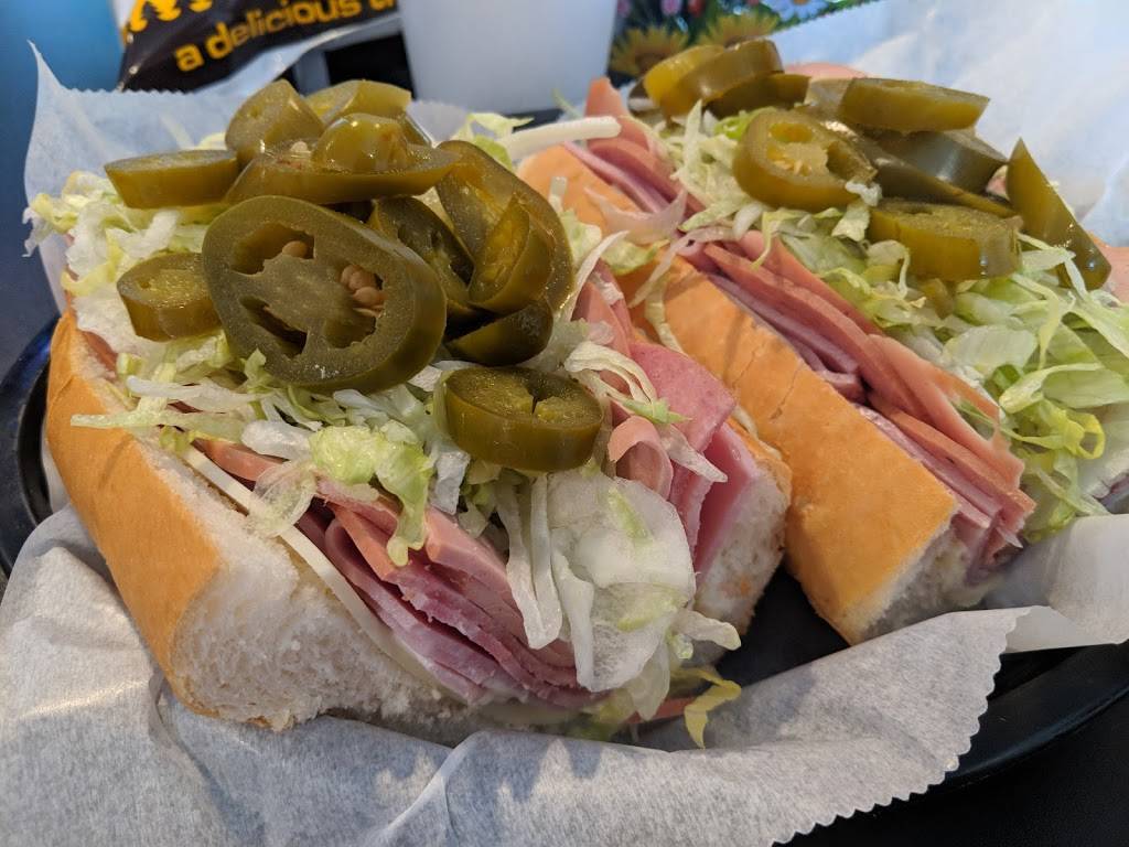 Taste of Philly | restaurant | 23 S Water St, Selinsgrove, PA 17870, USA | 5703742940 OR +1 570-374-2940