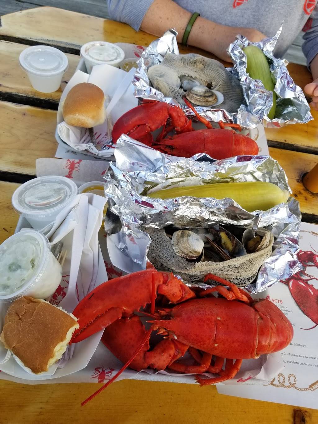 Spragues Lobster | restaurant | 22 Main St, Wiscasset, ME 04578, USA | 2078821236 OR +1 207-882-1236