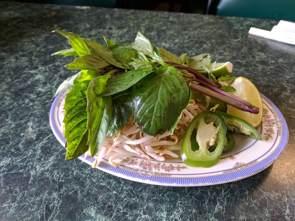 Pho Cuong Restaurant | restaurant | 3016 N Classen Blvd, Oklahoma City, OK 73106, USA | 4055245045 OR +1 405-524-5045