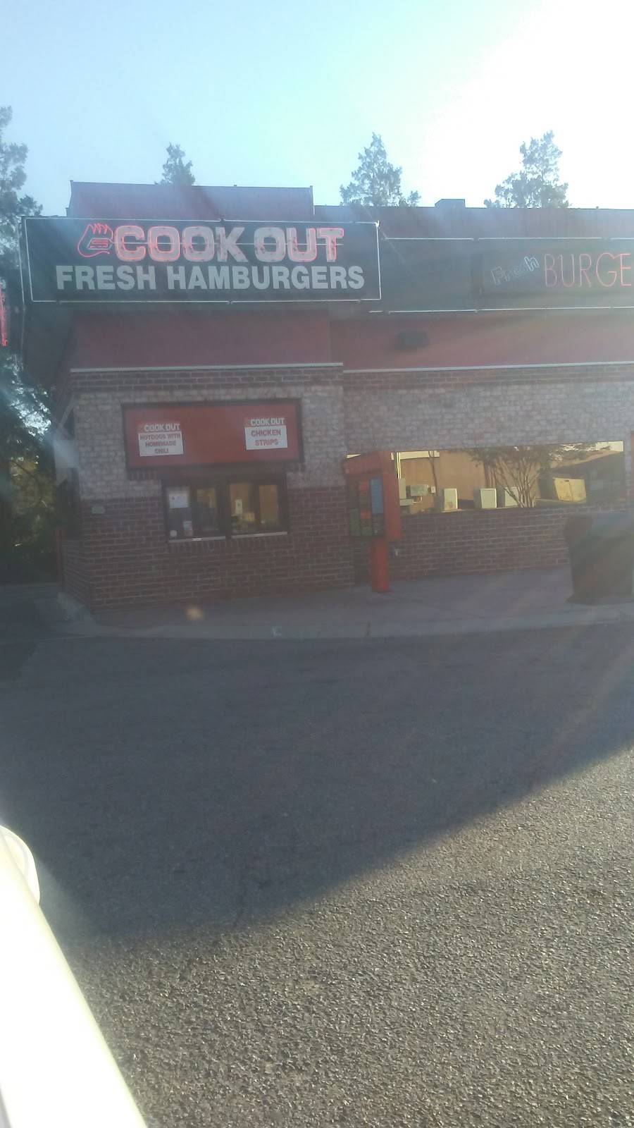 Cook Out | restaurant | 5715 N Sharon Amity Rd, Charlotte, NC 28215, USA | 7045375455 OR +1 704-537-5455