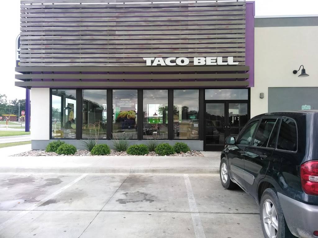 Taco Bell | meal takeaway | 1007 N Commerce St, Ardmore, OK 73401, USA | 5802231308 OR +1 580-223-1308