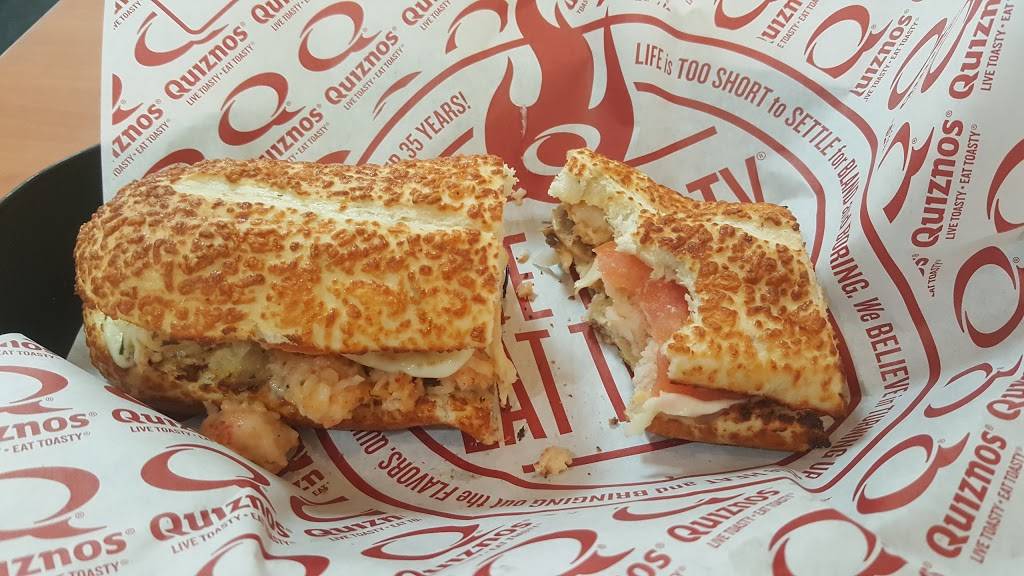 Quiznos | restaurant | 223 S 5th St, Louisville, KY 40202, USA | 5025895520 OR +1 502-589-5520