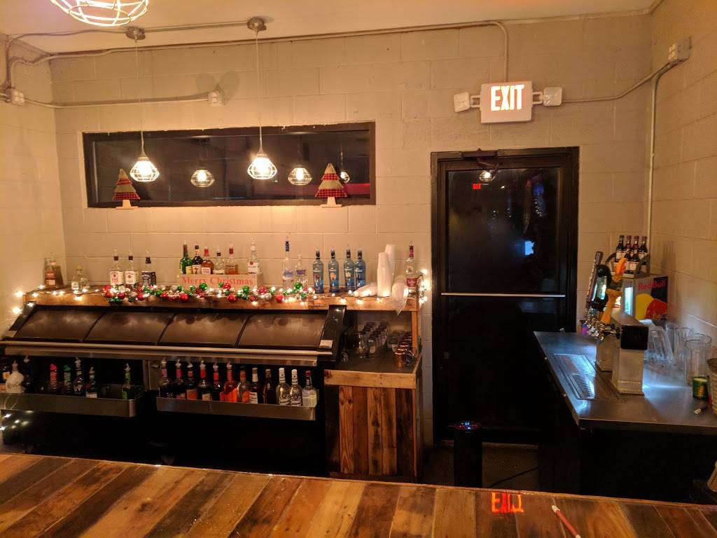 Station1 | restaurant | 325 N Fountain Ave, Springfield, OH 45504, USA | 9373243354 OR +1 937-324-3354