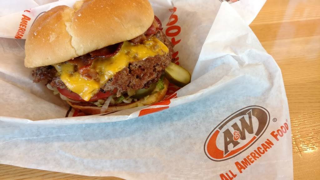 A&W Restaurant | restaurant | 2251 War Admiral Way Ste 110, Lexington, KY 40509, USA | 8595431625 OR +1 859-543-1625