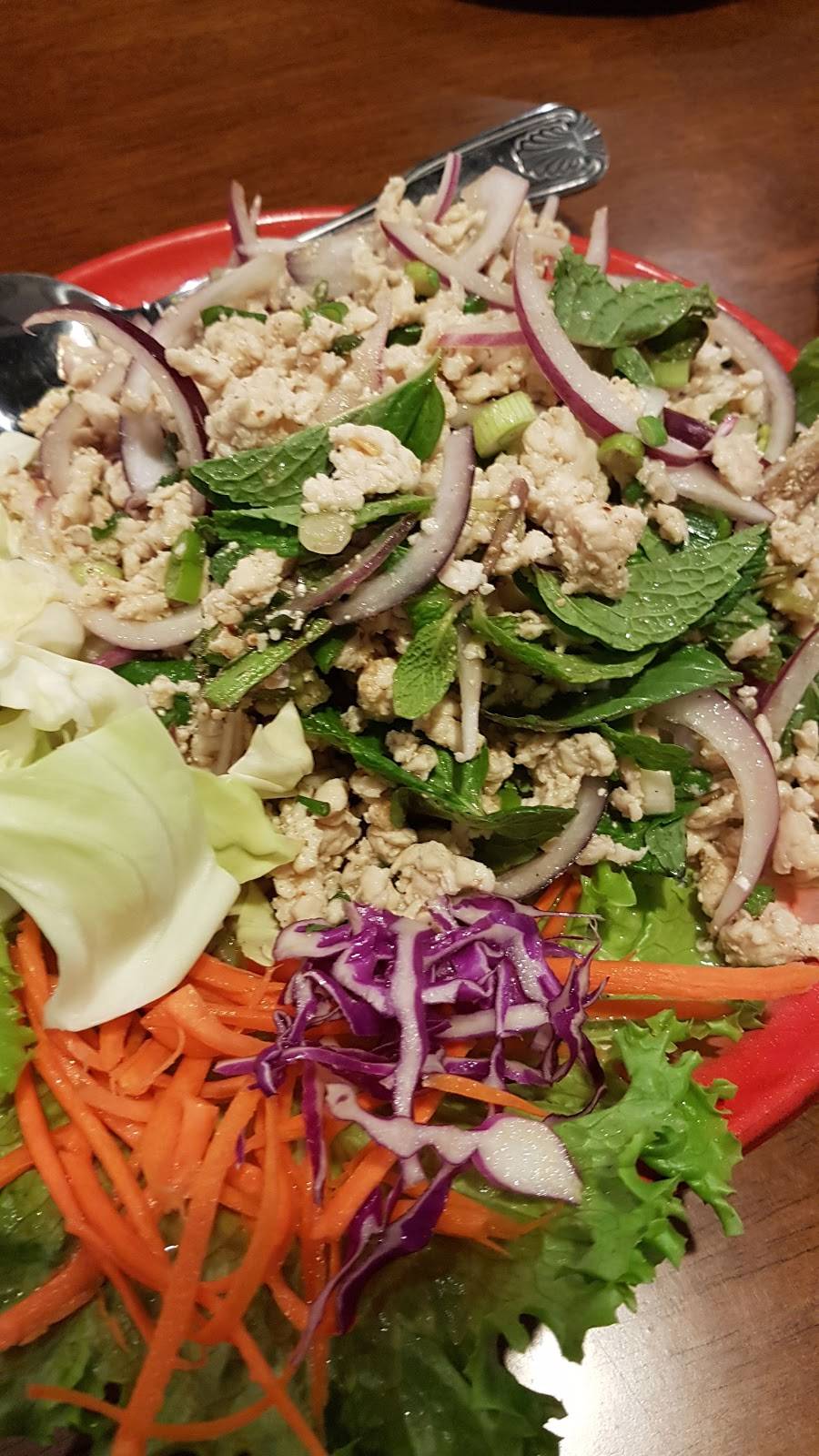 Moo Pa | restaurant | 3832 E Anaheim St, Long Beach, CA 90804, USA | 5624943003 OR +1 562-494-3003