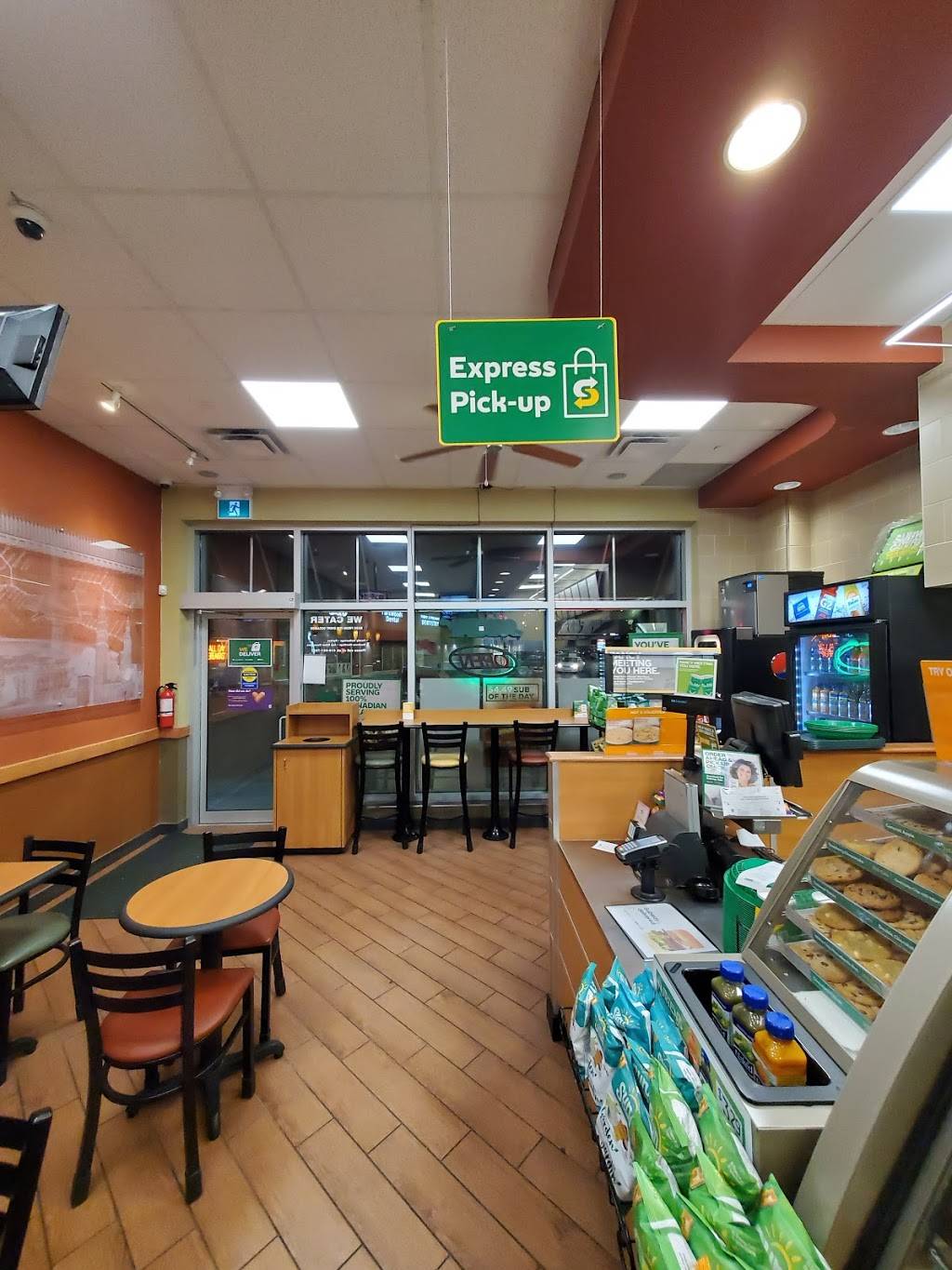 Subway | meal takeaway | 875-877 York Mills Rd Unit 4, North York, ON M3B 1Y4, Canada | 4164430248 OR +1 416-443-0248
