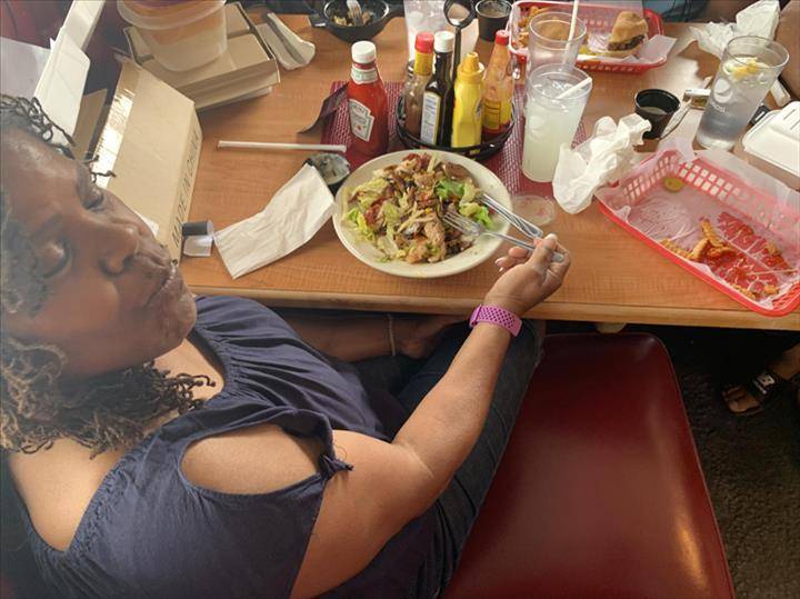 Flavours Fine Foods, 1720 Lounge & Catering | restaurant | 1720 E Kimberly Rd, Davenport, IA 52807, USA | 5639494532 OR +1 563-949-4532