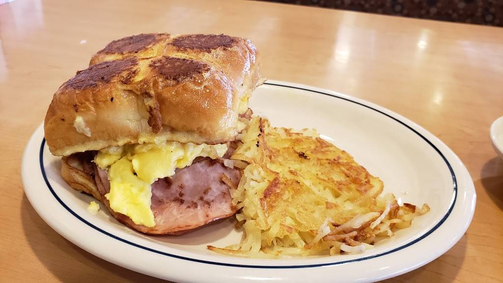IHOP | bakery | 116 Rosewick Rd, La Plata, MD 20646, USA | 3015397373 OR +1 301-539-7373