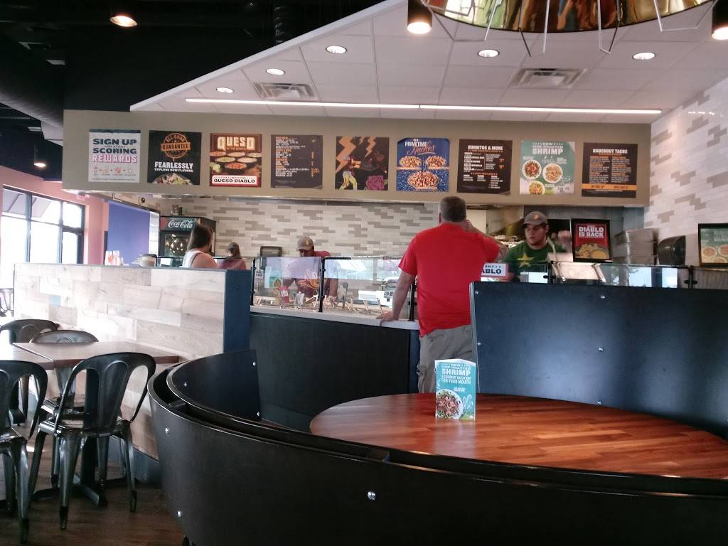 QDOBA Mexican Eats | restaurant | 905 Arnold Commons Dr, Arnold, MO 63010, USA | 6362876810 OR +1 636-287-6810