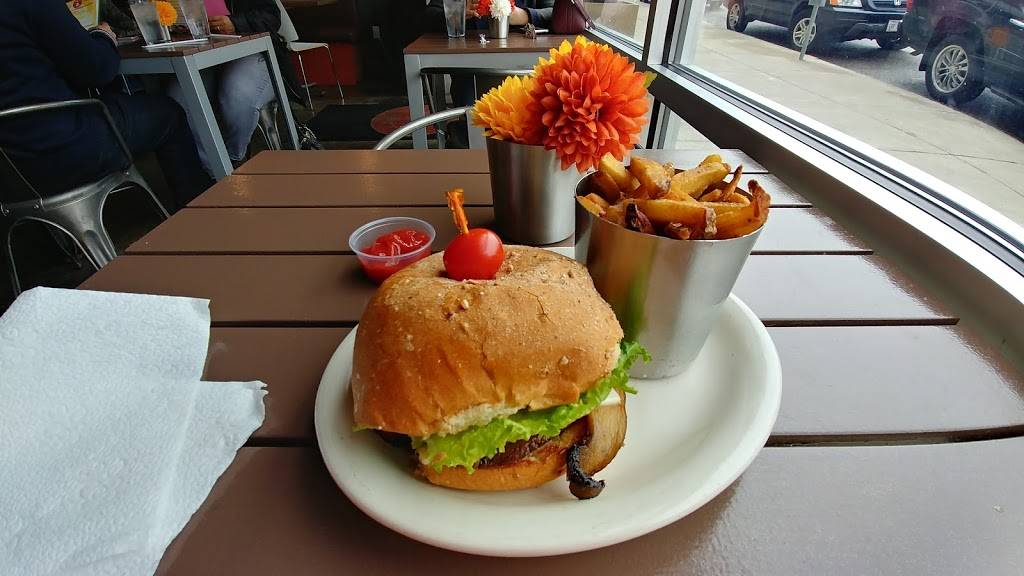 Conscious Kitchen | restaurant | 2912 Vine St, Cincinnati, OH 45219, USA | 5138347001 OR +1 513-834-7001