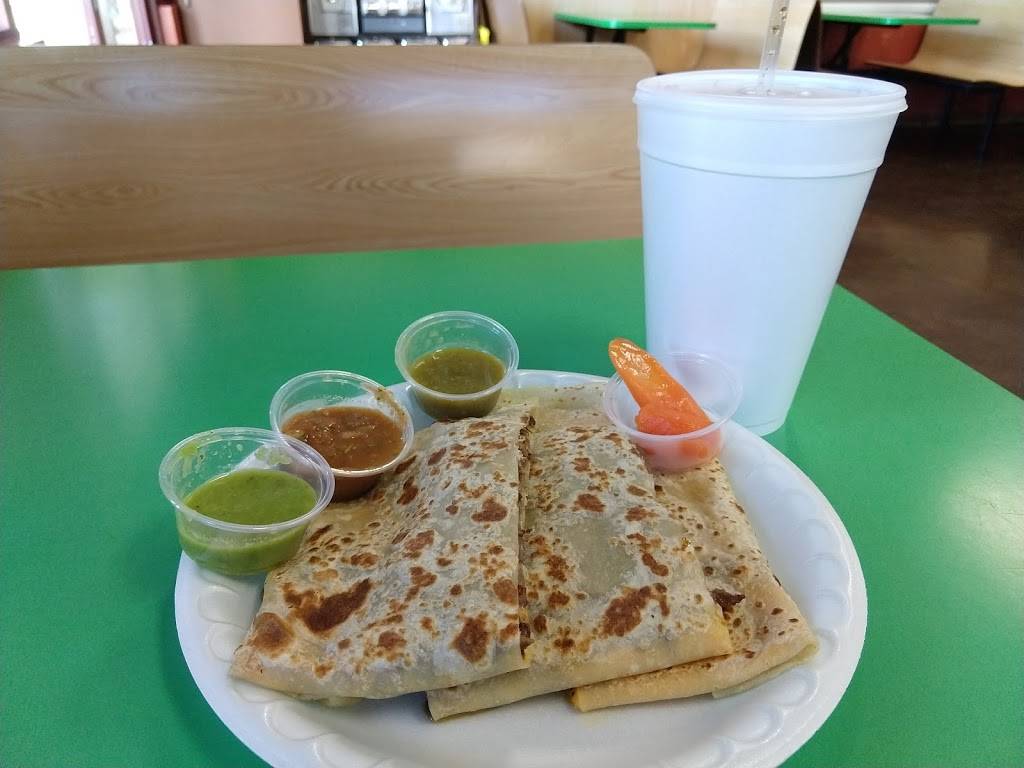 Jilbertos Taco Shop | restaurant | 31178-31198 Pauba Rd, Temecula, CA 92592, USA | 9512949227 OR +1 951-294-9227