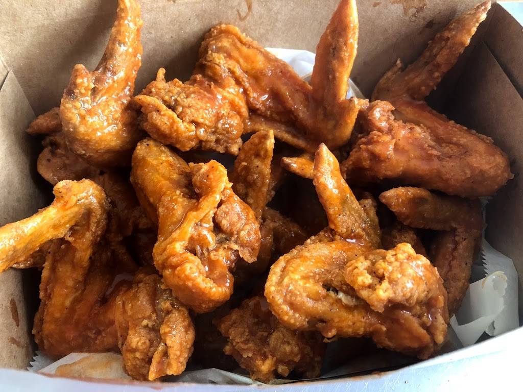Wings n Things Express | restaurant | 5806 Troost Ave, Kansas City, MO 64110, USA | 8163619464 OR +1 816-361-9464