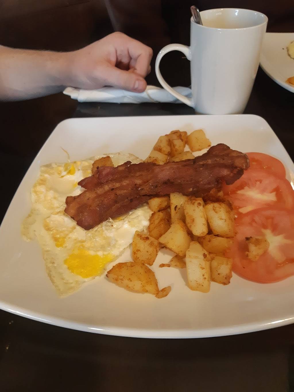 The Flat Top Grill | restaurant | 1554 RR 20, Saint Anns, ON L0R 1Y0, Canada | 9053864848 OR +1 905-386-4848