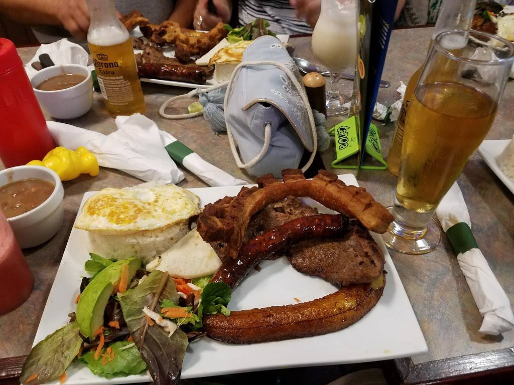 Aires De Colombia | restaurant | 64 West Post Road, White Plains, NY 10606, USA | 9142859717 OR +1 914-285-9717