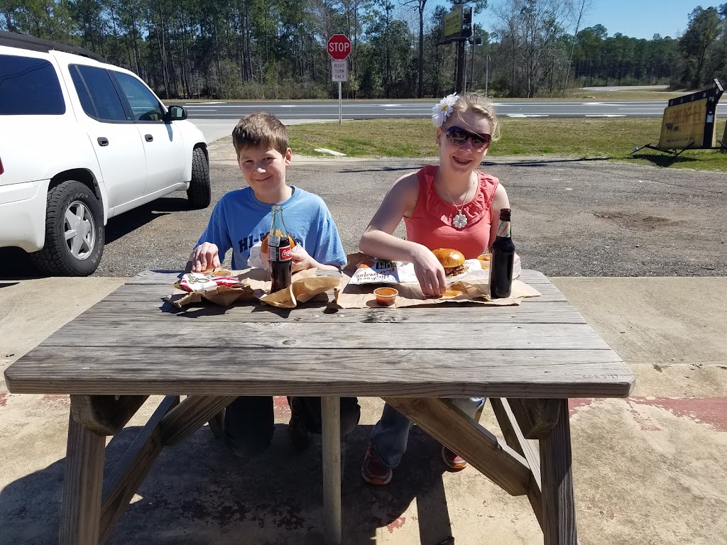 3 Sons Bar-B-Q | restaurant | 16564 US-331, Freeport, FL 32439, USA | 8505834227 OR +1 850-583-4227