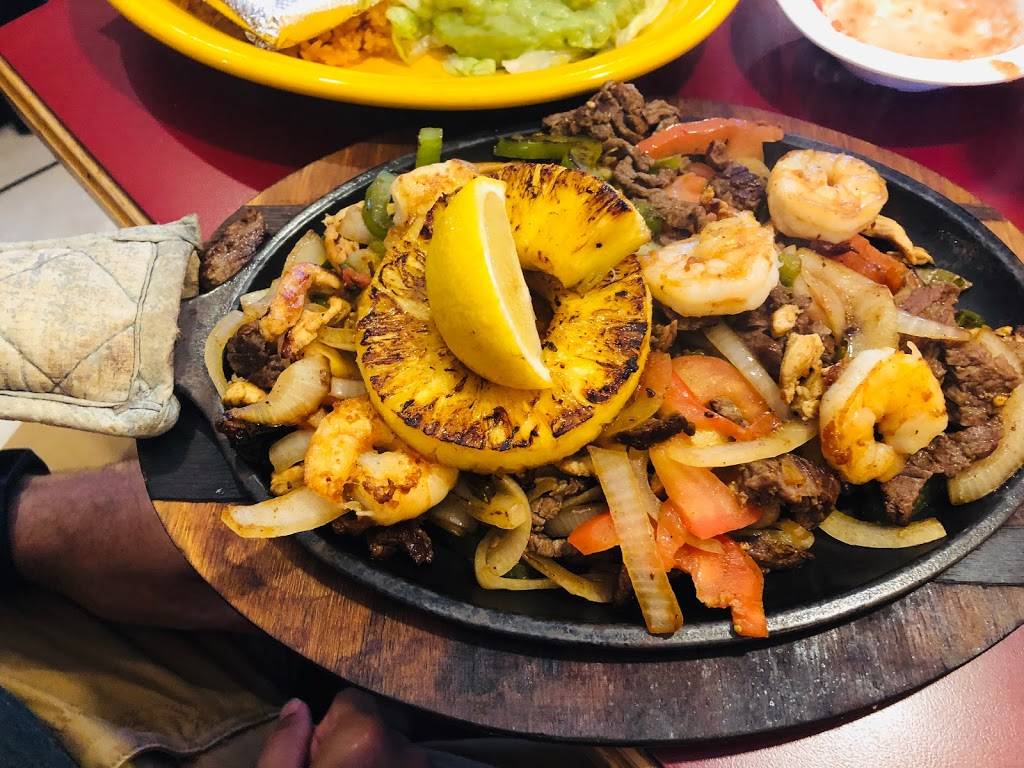 El Camino Real | restaurant | 120 Polk Ave, Warsaw, MO 65355, USA | 6604389994 OR +1 660-438-9994