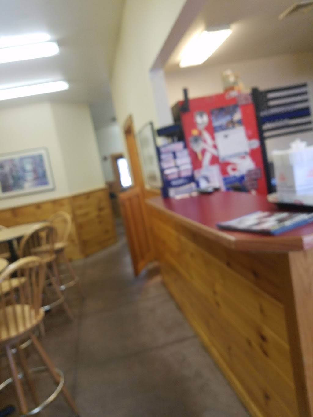 Hubbardston Pizza Palace | restaurant | 53 Gardner Rd, Hubbardston, MA 01452, USA | 9789285454 OR +1 978-928-5454