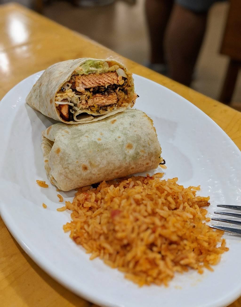 Rubios Coastal Grill | restaurant | 7836 Highlands Village Pl d101, San Diego, CA 92129, USA | 8584846518 OR +1 858-484-6518