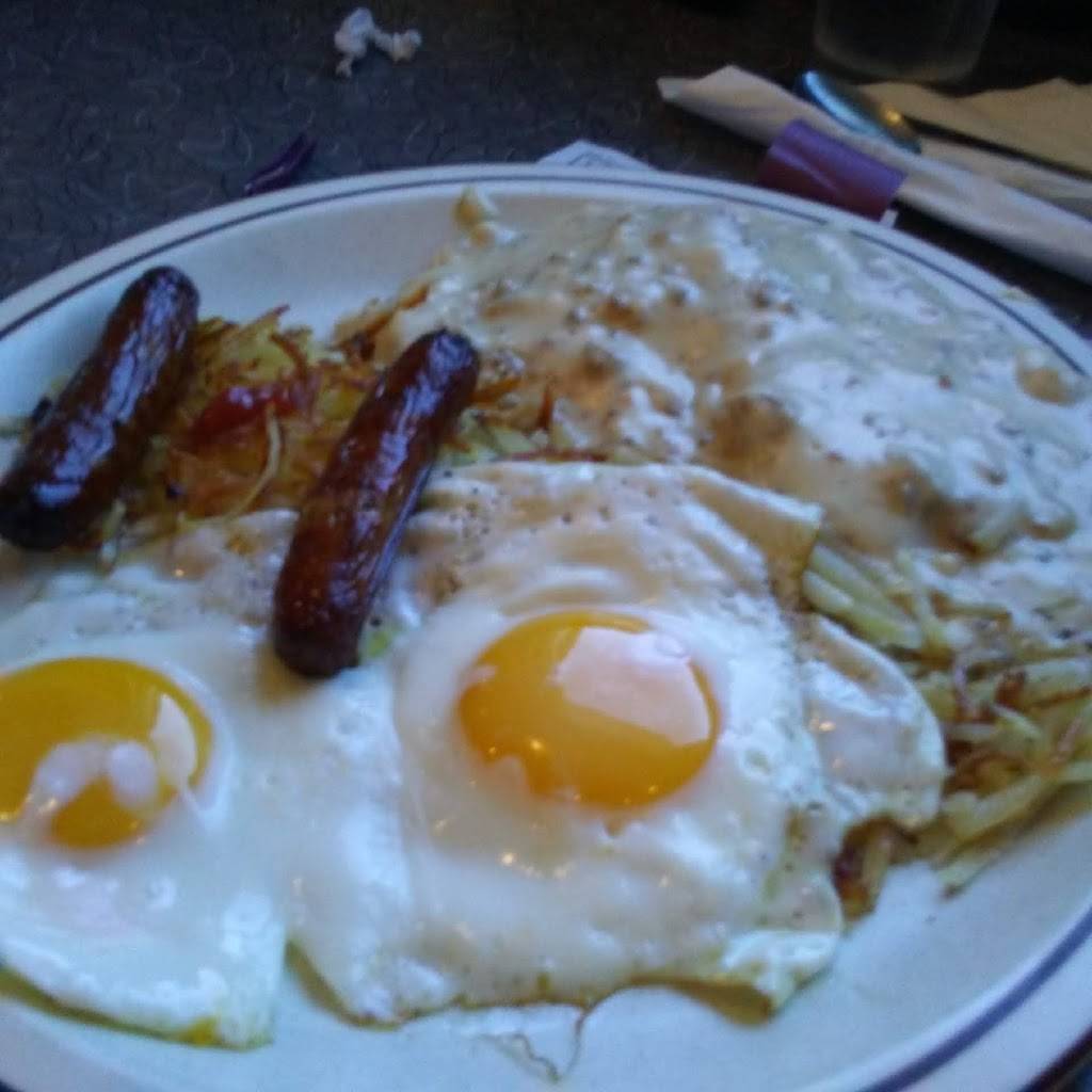 Tweedle Dees | restaurant | 720 IN-25, Rochester, IN 46975, USA | 5742237898 OR +1 574-223-7898