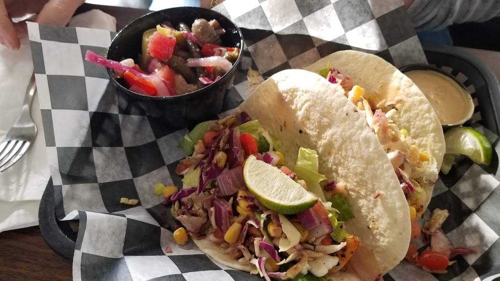 Blue Marlin Seafood Market | restaurant | 2223 Bedford Ave, Lynchburg, VA 24503, USA | 4348461600 OR +1 434-846-1600