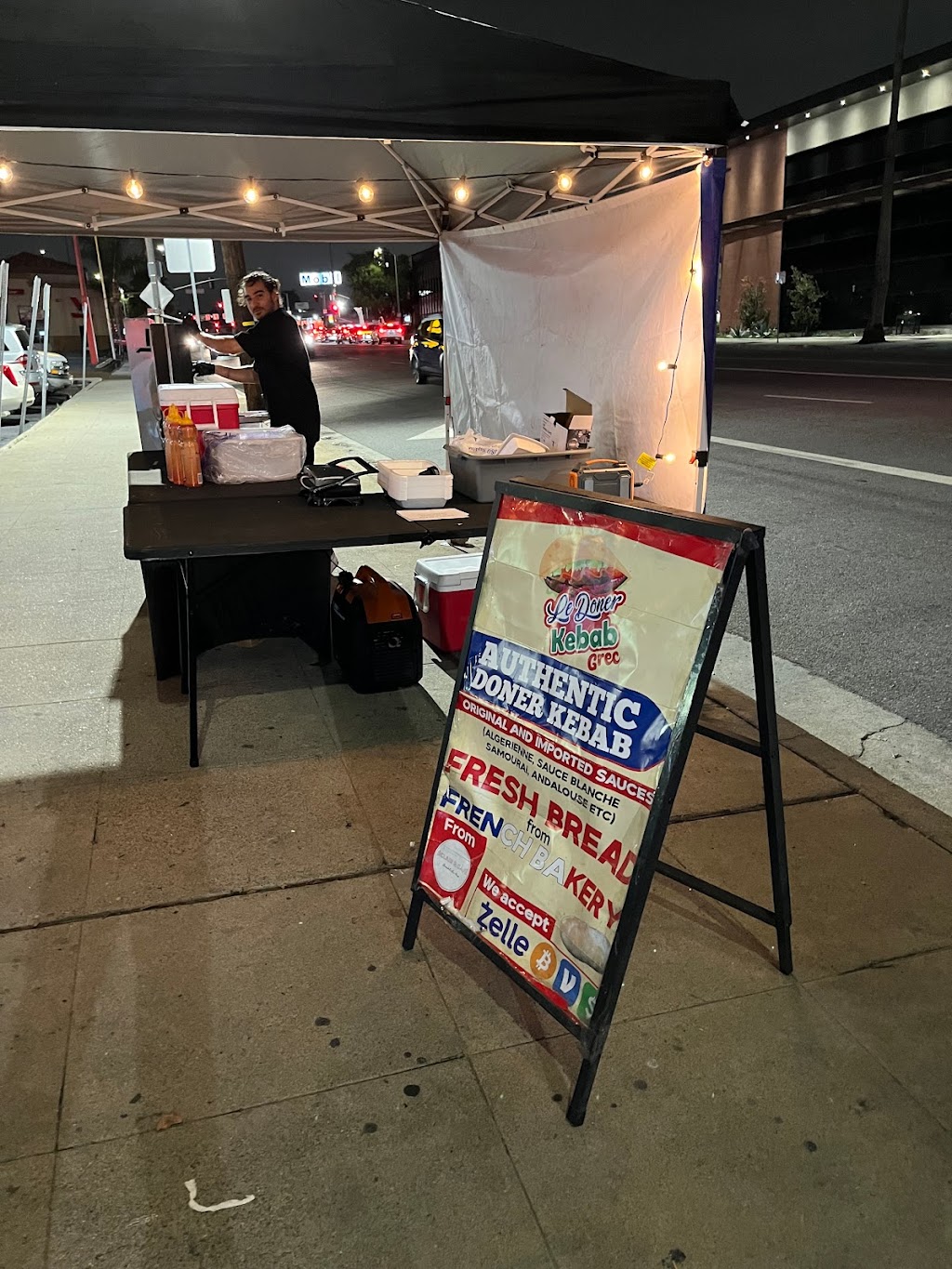 Le Doner Kebab | restaurant | 6901 La Tijera Blvd, Los Angeles, CA 90045, USA | 2133525140 OR +1 213-352-5140