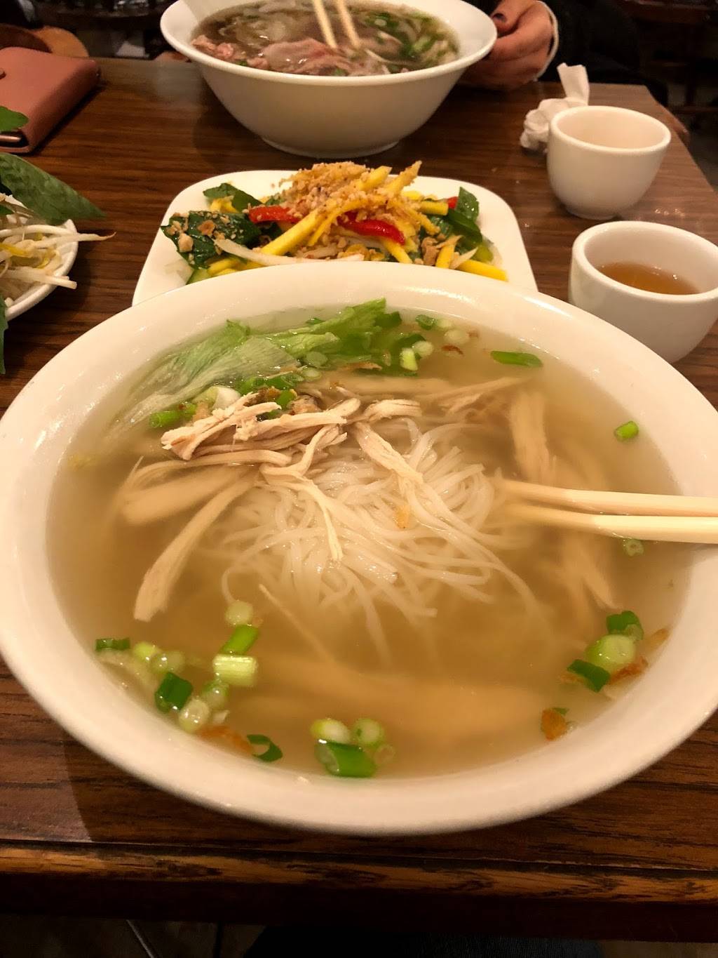 Pho Asia 21 | restaurant | 1208 King St W, Toronto, ON M6K 1G2, Canada | 6474360680 OR +1 647-436-0680