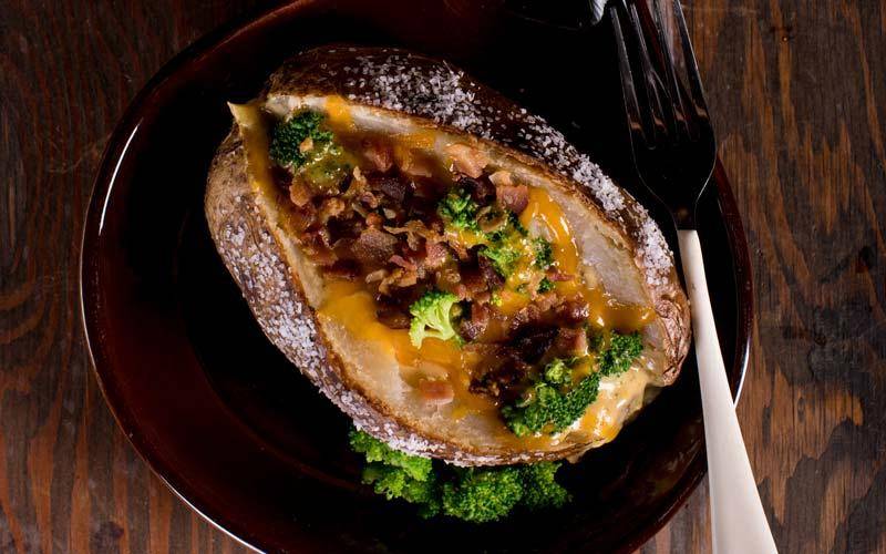 East Bay Deli - Summerville | restaurant | 2519 N Main St B, Goose Creek, SC 29486, USA | 8434712444 OR +1 843-471-2444