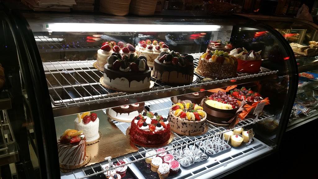 Argentina Bakery | bakery | 3401 W Airport Fwy #112, Irving, TX 75062, USA | 9722524809 OR +1 972-252-4809