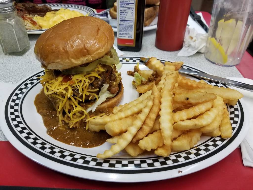 Courtesy Diner | restaurant | 1121 Hampton Ave, St. Louis, MO 63139, USA | 3146442600 OR +1 314-644-2600