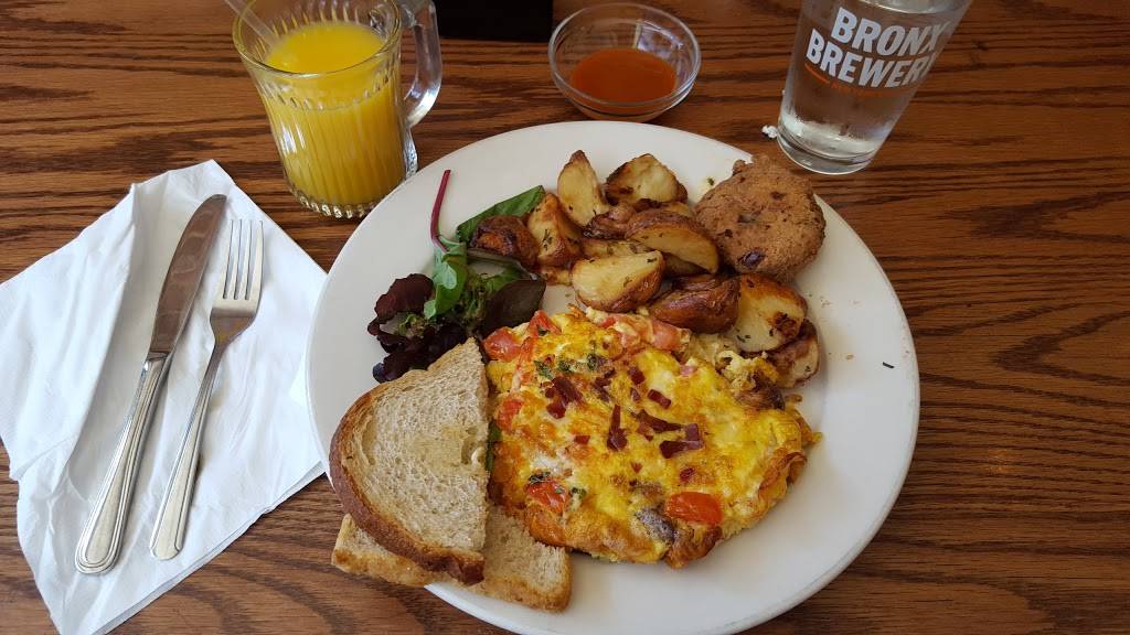 Home Sweet Harlem | restaurant | 1528 Amsterdam Ave, New York, NY 10031, USA | 2129269616 OR +1 212-926-9616