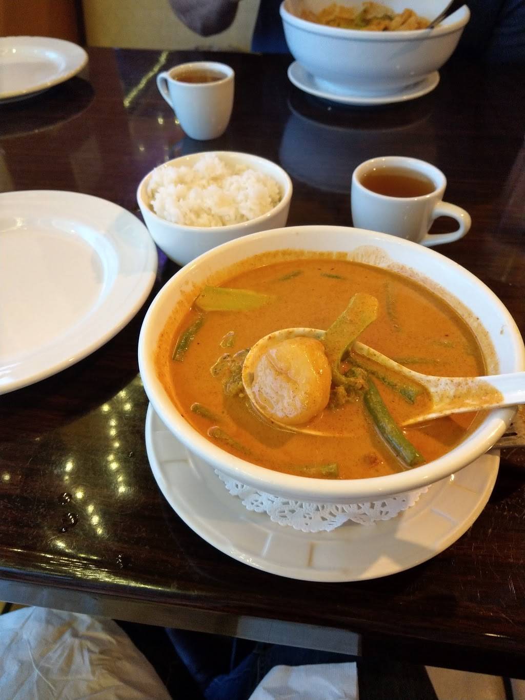 Thai Village | restaurant | 4618 Mission Blvd, San Diego, CA 92109, USA | 8582704991 OR +1 858-270-4991