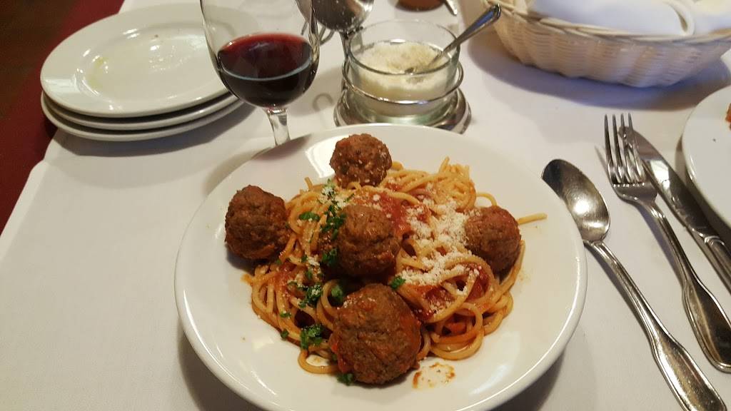 Via Vai Trattoria Pizzeria | restaurant | 1483 E Valley Rd #20, Santa Barbara, CA 93108, USA | 8055659393 OR +1 805-565-9393