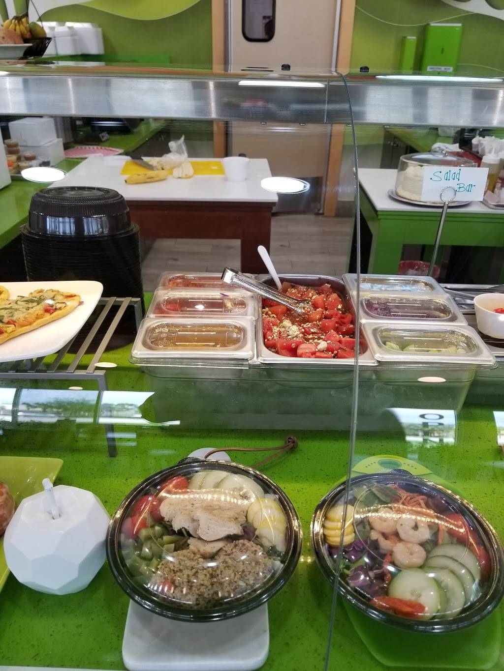 The Salty Apple | restaurant | 5299 N State Road 7, Fort Lauderdale, FL 33319, USA | 9549005811 OR +1 954-900-5811