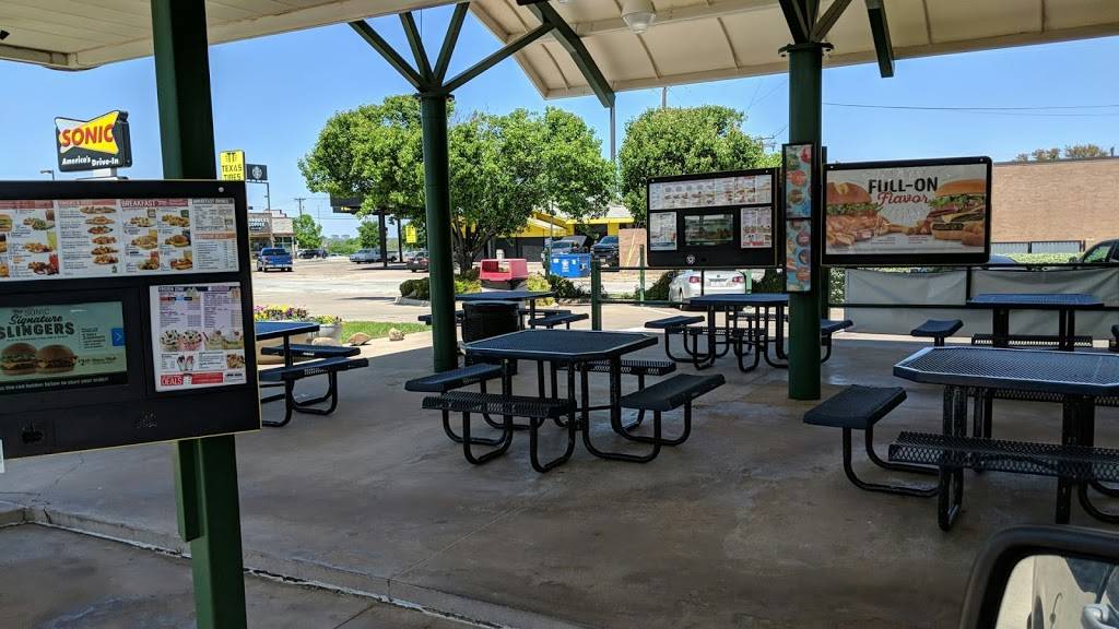 Sonic Drive-In | restaurant | 5009 Trail Lake Dr, Fort Worth, TX 76133, USA | 8172940937 OR +1 817-294-0937