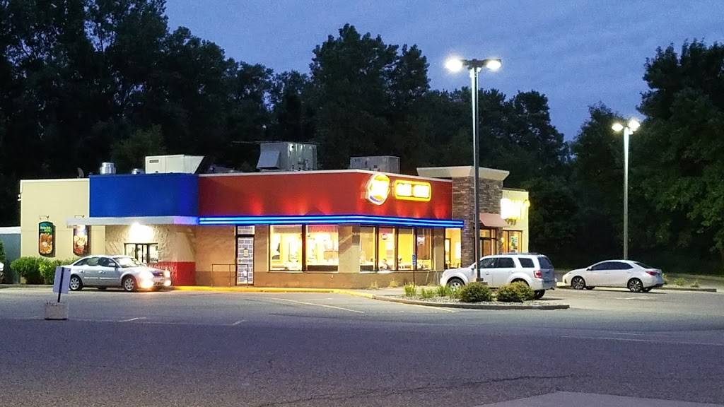 Dairy Queen Grill & Chill | restaurant | 215 E 18th St, Zumbrota, MN 55992, USA | 5077325910 OR +1 507-732-5910
