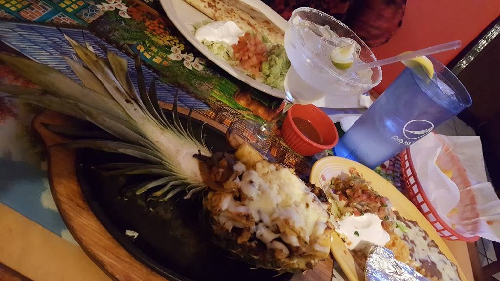 The Charro Mexican Grill | restaurant | 440 N Grundy Quarles Hwy B, Gainesboro, TN 38562, USA | 9312685006 OR +1 931-268-5006